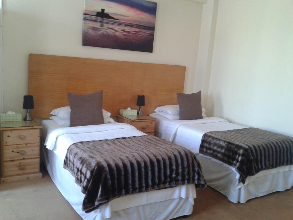 Franklyn Guesthouse Saint Helier Quarto foto