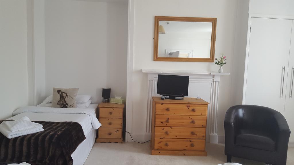 Franklyn Guesthouse Saint Helier Exterior foto